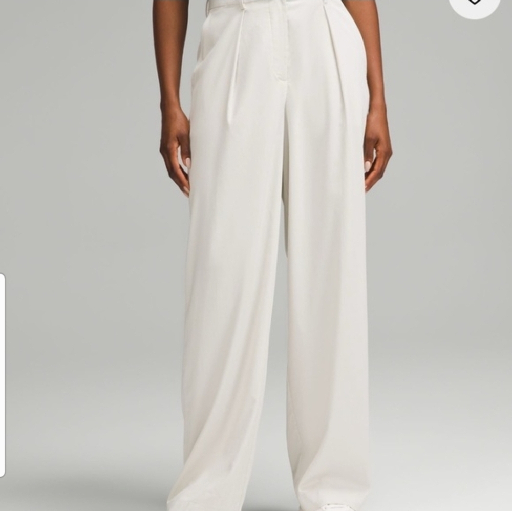 Lululemon Pleat Front High Rise Trouser Size 4